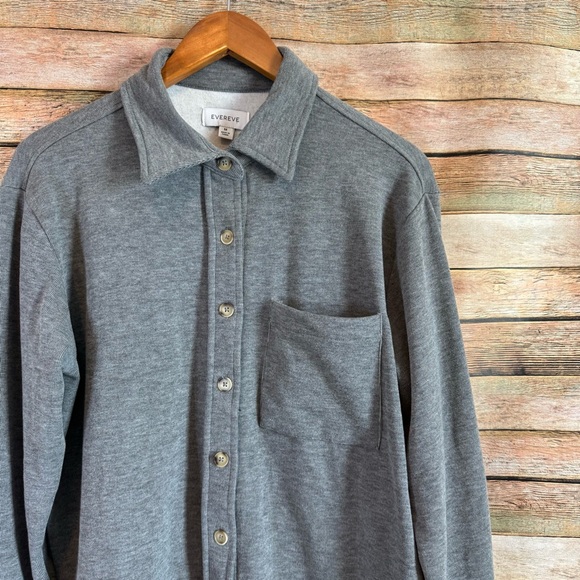 Evereve Women’s Gray Ruby Soft Brushed Button Down Shacket Top Size Medium - Picture 8 of 11